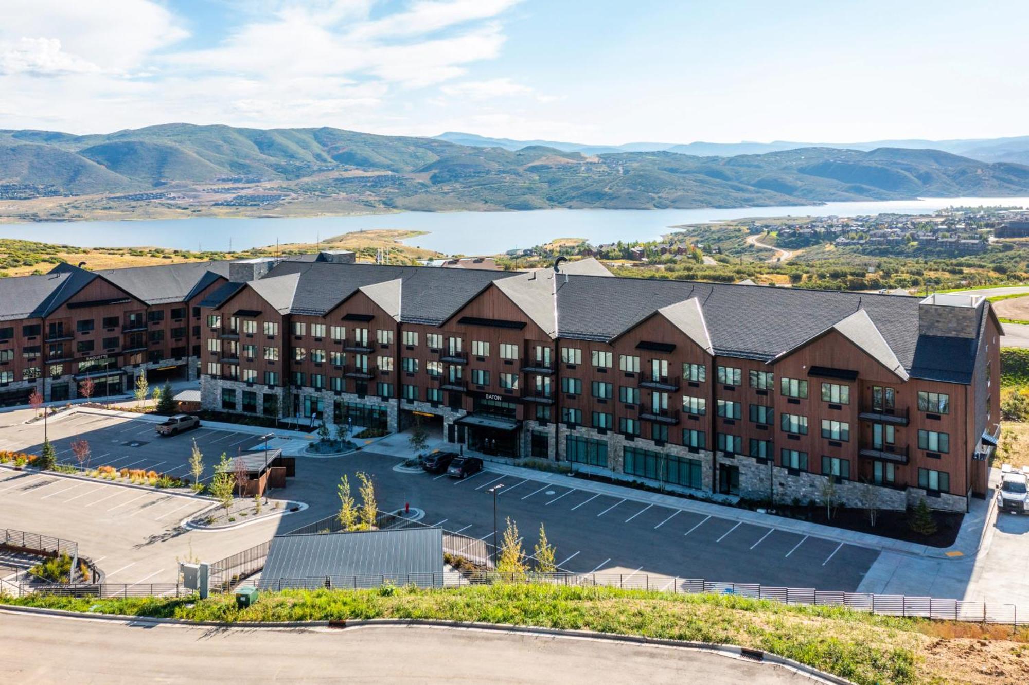 Pioche Village Park Hotel *